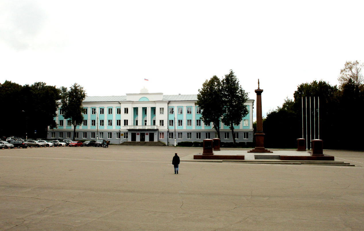 Лук великие луки погода. Городская администрация Великие Луки.. Дума Великие Луки. Сайт администрации города Великие Луки. Здание администрации города Великие Луки.